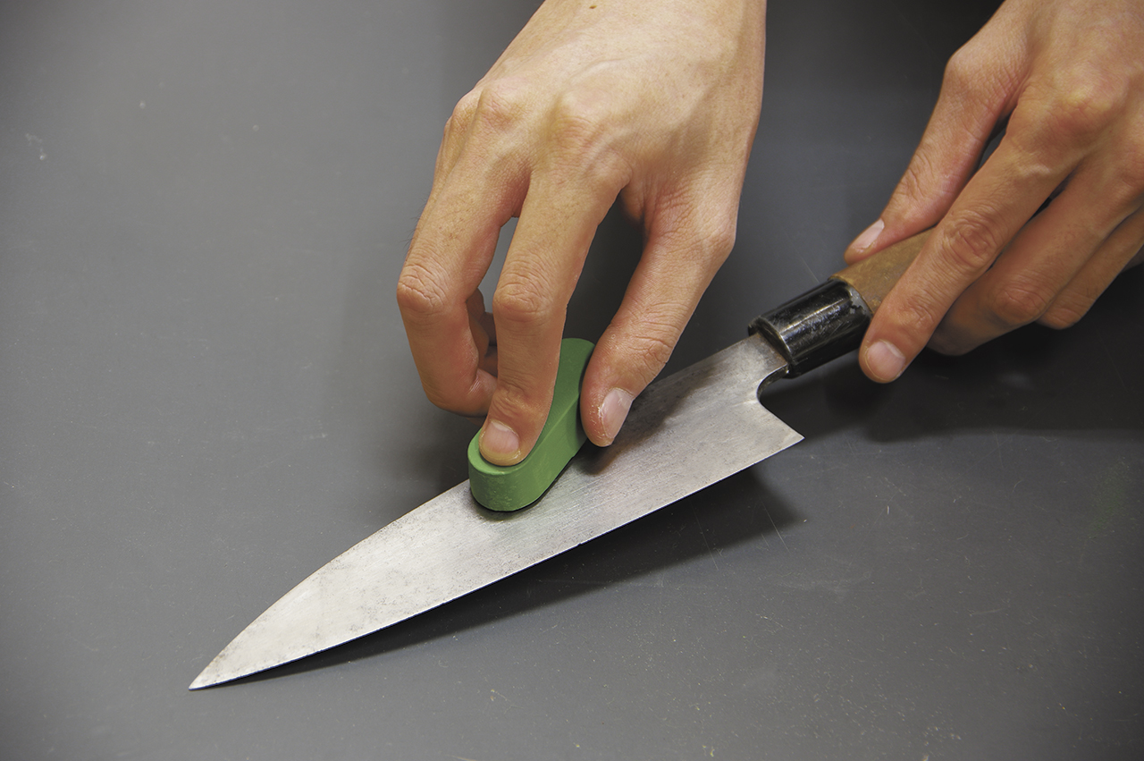 6 Best Rust Erasers for Knives (For a Polished Finish)